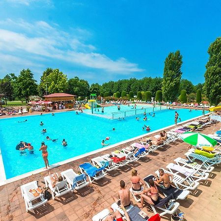 Eurocampingpacengo Hotel Lazise Ngoại thất bức ảnh