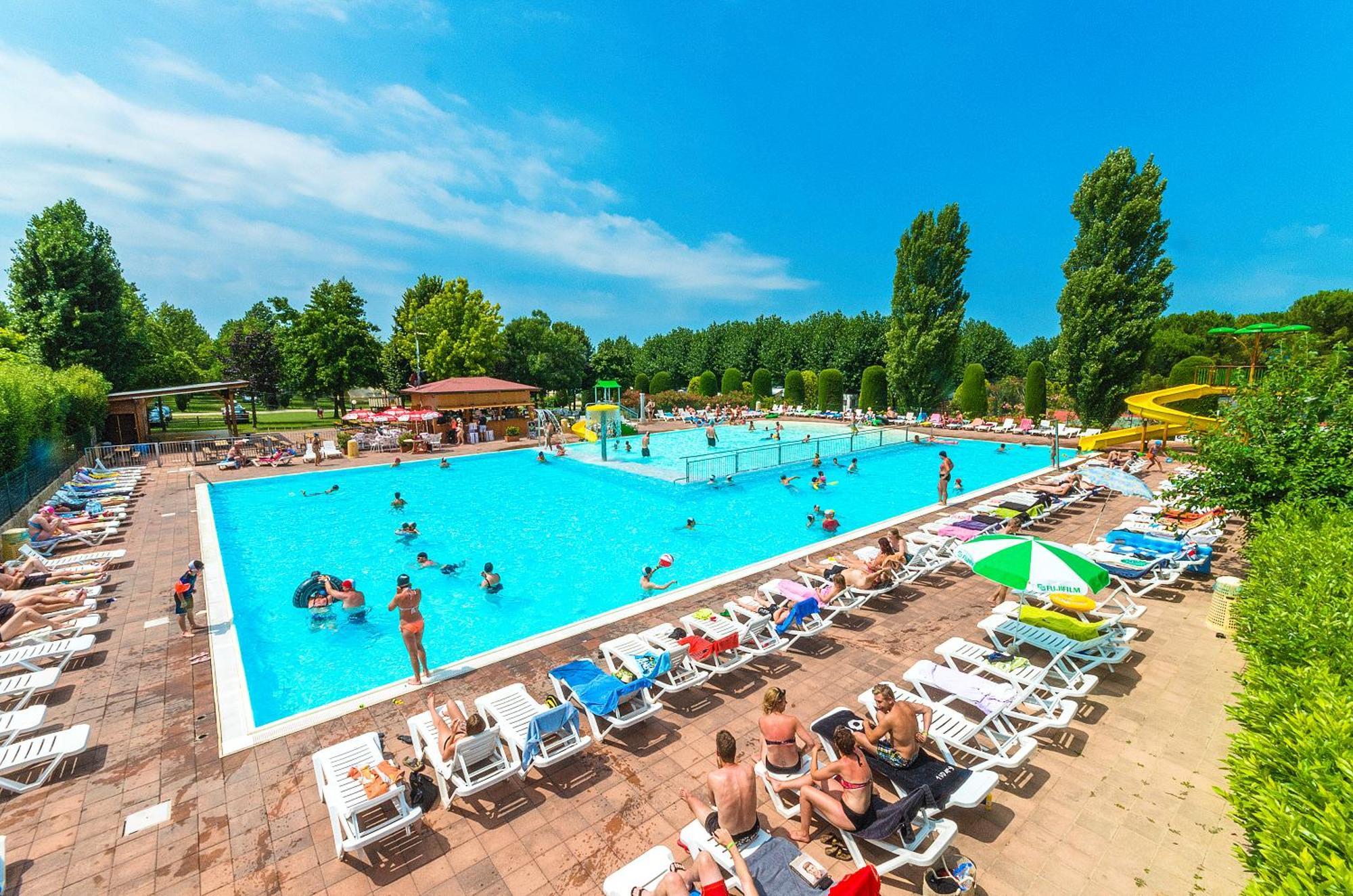 Eurocampingpacengo Hotel Lazise Ngoại thất bức ảnh